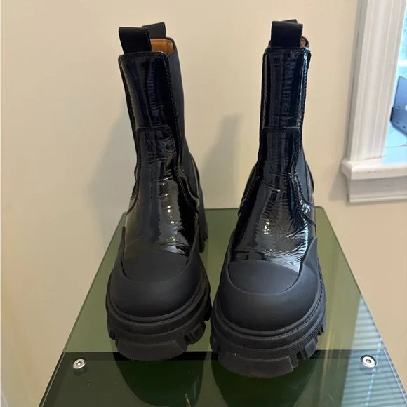 GANNI CLEATED CHELSEA BOOTS CHUNKY EU38 7.5 USA - Picture 6 of 8